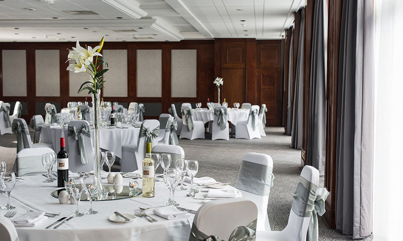 Glasgow West Hotel By Compass Hospitality Buitenkant foto