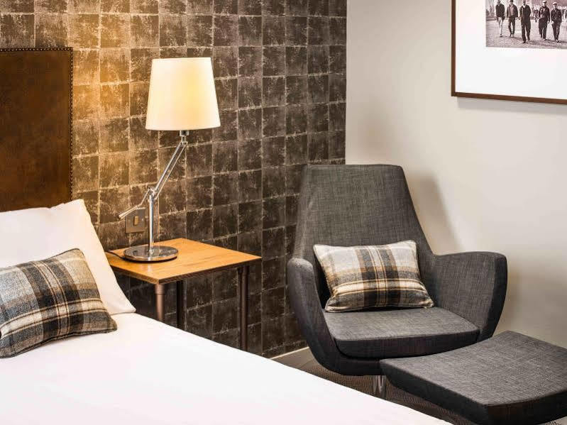 Glasgow West Hotel By Compass Hospitality Buitenkant foto
