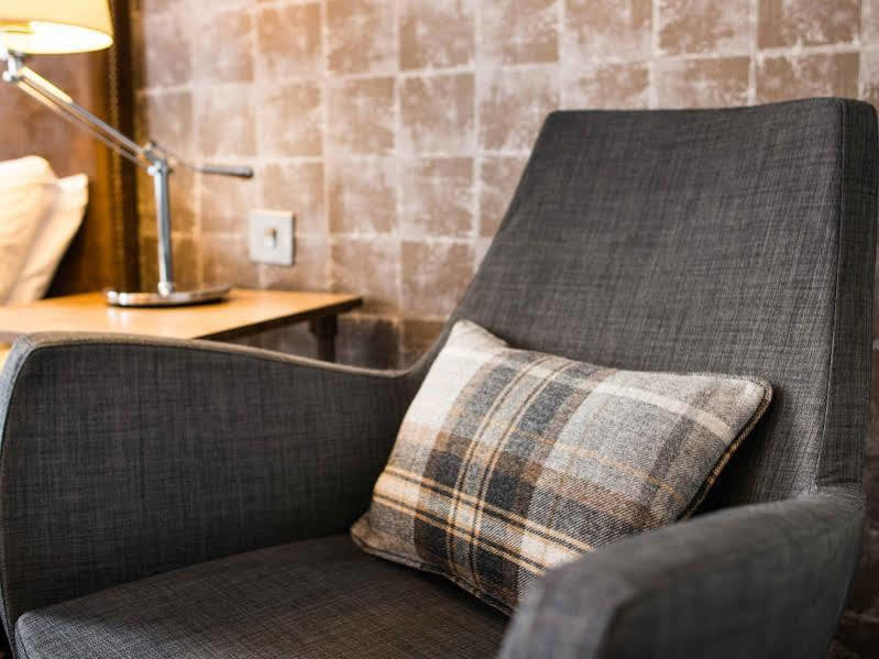 Glasgow West Hotel By Compass Hospitality Buitenkant foto